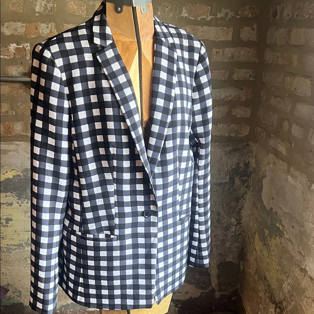 Banana Republic Navy and White blazer. Size 14. Good used condition